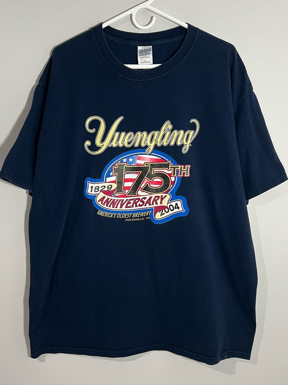 Vintage 2004 Yuengling 175th Anniversary Beer Blue Short Sleeve T-Shirt Mens XL